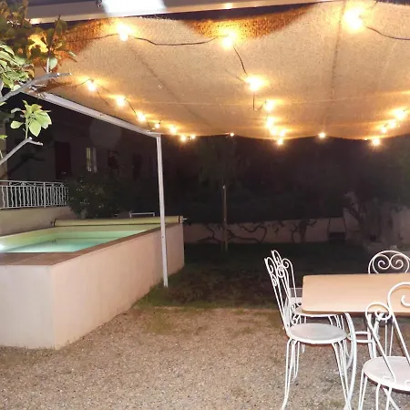 Maison De Famille, 5mn Du Vieux Port, Calme Absolu