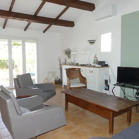 Holiday home Maison De Famille, 5mn Du Vieux Port, Calme Absolu *